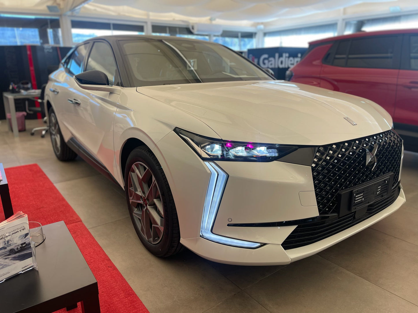 DS 4 BlueHDi 130cv Auto. Esprit De Voyage - FW/LS