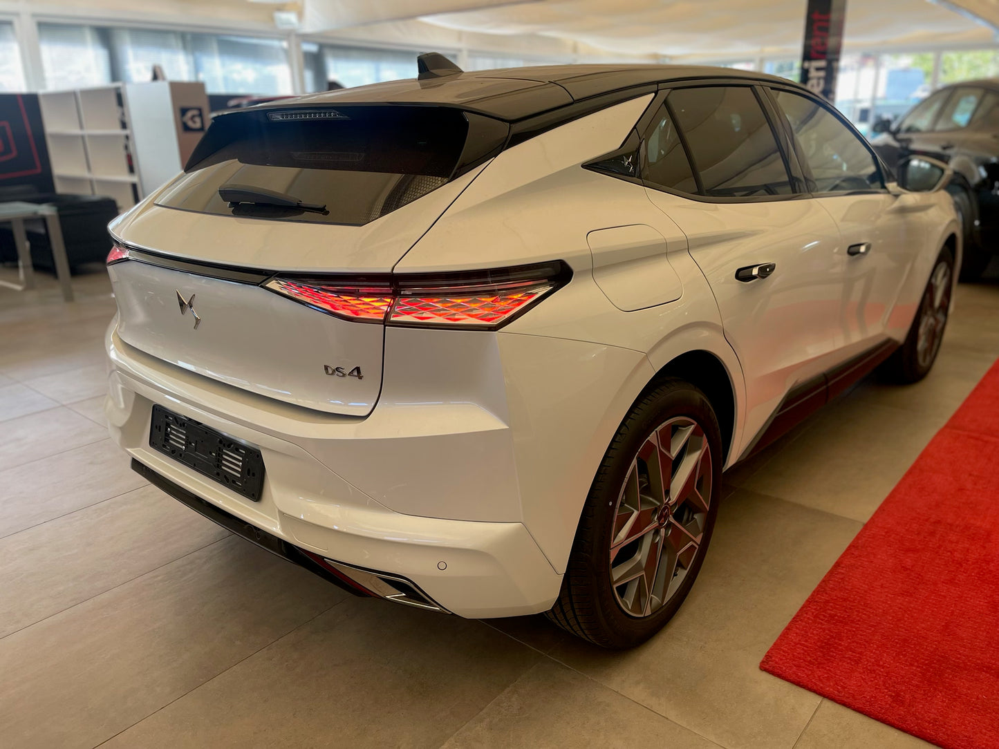 DS 4 BlueHDi 130cv Auto. Esprit De Voyage - FW/LS