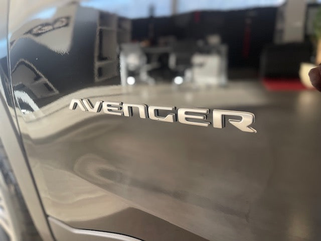 JEEP AVENGER 1.2 MHEV e-Hybrid Turbo Autom. Longitude - FW/AV